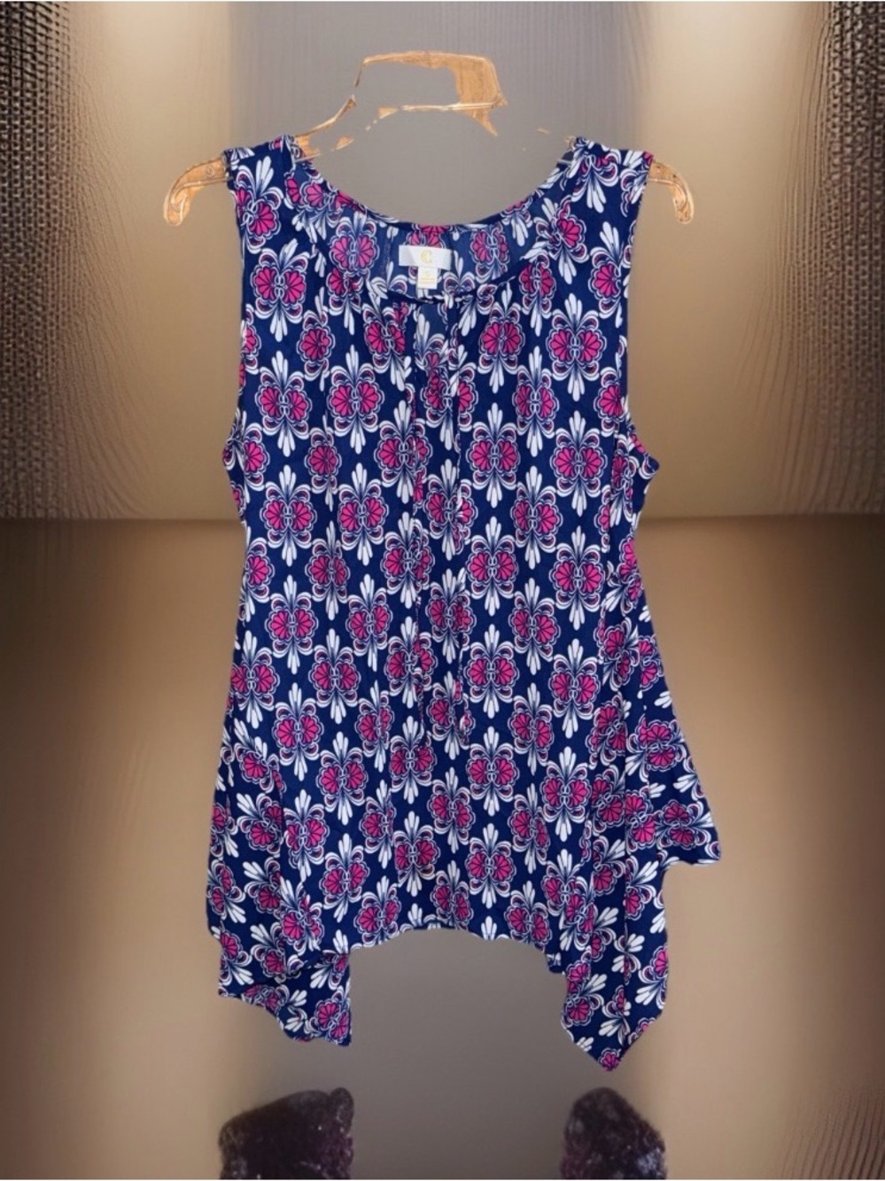 NwoT C Navy Tank Tunic with Pink and White Floral Print - S - Picture 1 of 12